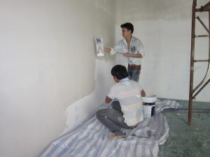 Bạn đang cần tìm thợ sơn nhà tại huyện Hóc Môn, với nhu cầu sơn sửa lại nhà cũ. Đến với dịch vụ sơn nhà của chúng tôi tại Hóc Môn, bạn sẽ được tư vấn tân tình. Với đội thợ sơn nhà chuyên nghiệp, và giá cả hợp lý, chúng tôi sẽ mang đến cho bạn dịch vụ sơn nhà tốt nhất tại huyện Hóc Môn. Hình ảnh thợ sơn nhà tại Hóc Môn
